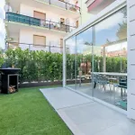 Aurea 27 - 5 Min Walk To Private Garden بيت للعطل