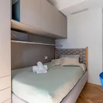 Aurea 27 - 5 Min Walk To Private Garden بيت للعطل
