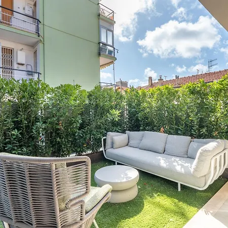 Aurea 27 - 5 Min Walk To Private Garden Casa vacanze Arma di Taggia