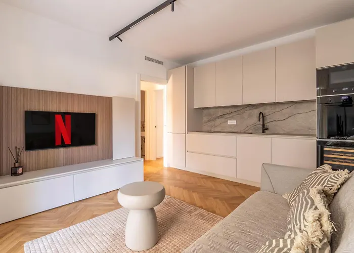 Aurea 27 - 5 Min Walk To Private Garden 別荘