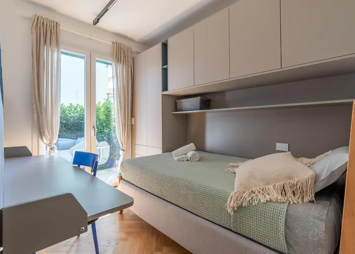 Aurea 27 - 5 Min Walk To Private Garden アルマ・ディ・タッジャ