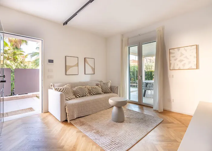 Aurea 27 - 5 Min Walk To Private Garden Feriehus *